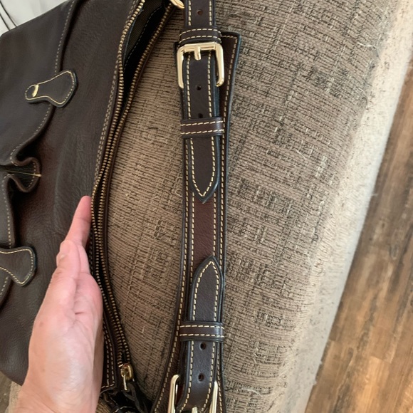 Dooney and Bourke genuine leather - Picture 11 of 11